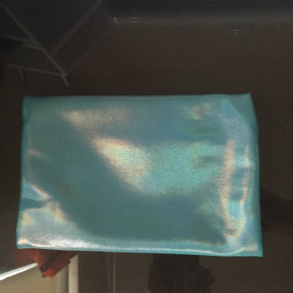 Ipsy bag - Picture 2 of 2